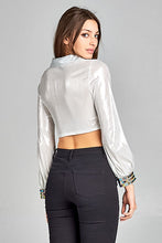 Load image into Gallery viewer, White tie front crop blouse