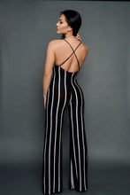 Load image into Gallery viewer, stripe black &amp; white (back pose)